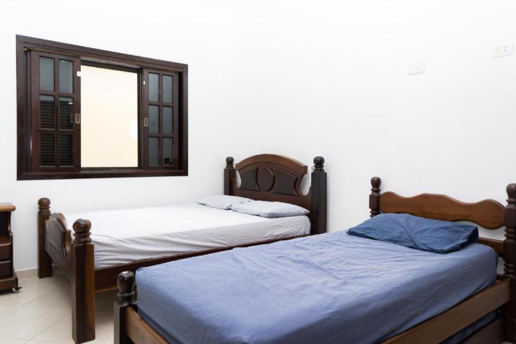 Casa Com Piscina, Churrasqueira E Garagem - * Guaruja