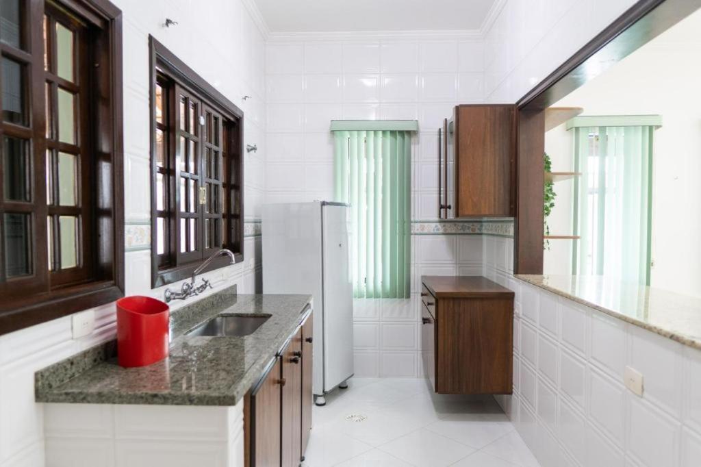 Holiday home Casa Com Piscina, Churrasqueira E Garagem - *